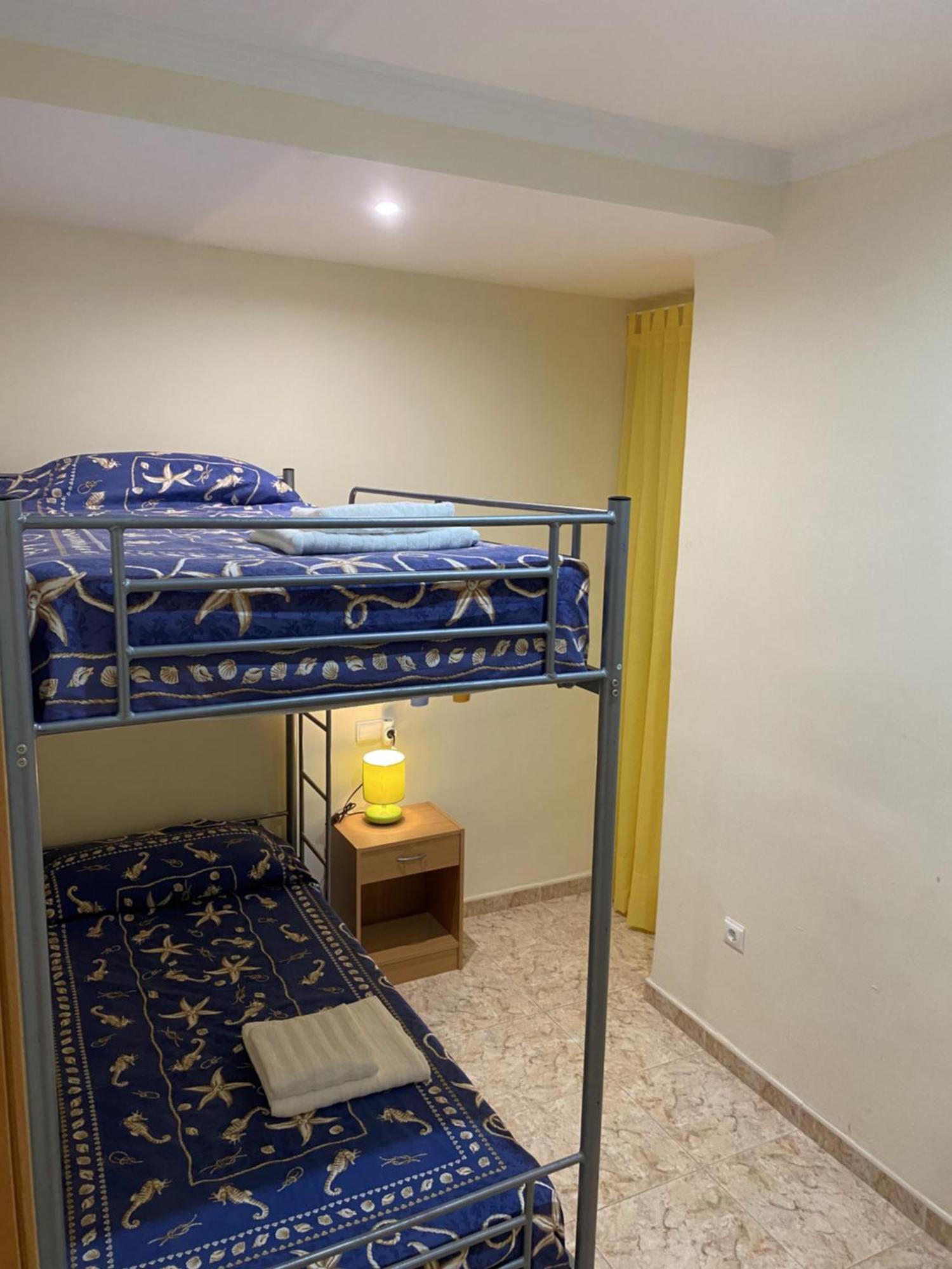 Beachfront And Cozy Apartment Cullera Bagian luar foto