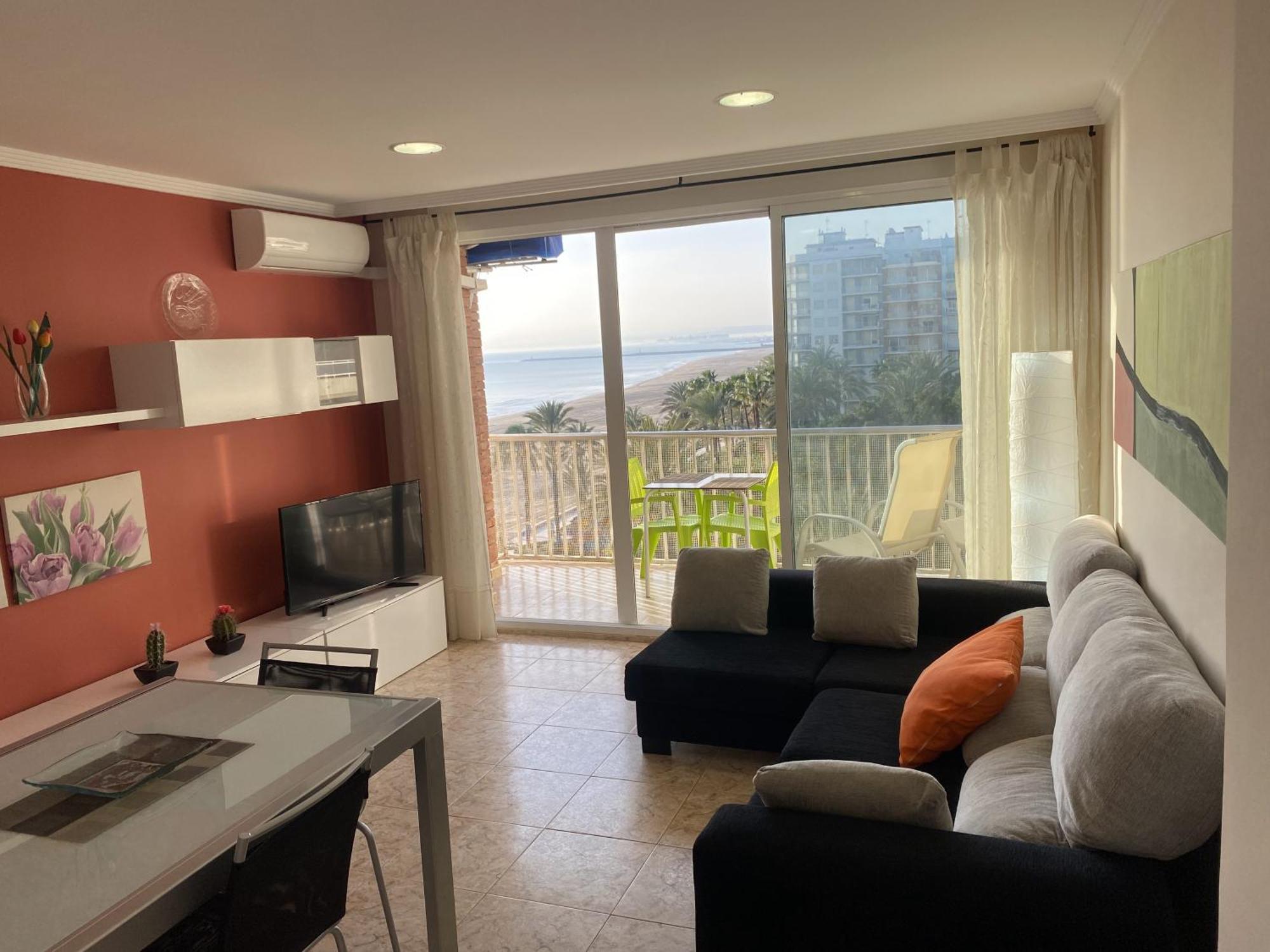 Beachfront And Cozy Apartment Cullera Bagian luar foto